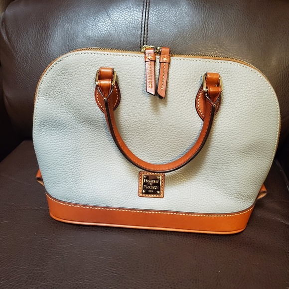 Handbag - Picture 1 of 4